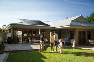 Solar Installer Ulladulla NSW - Solahart sells and installs solar power systems, solar batteries, solar hot water systems and heat pump hot water heaters.